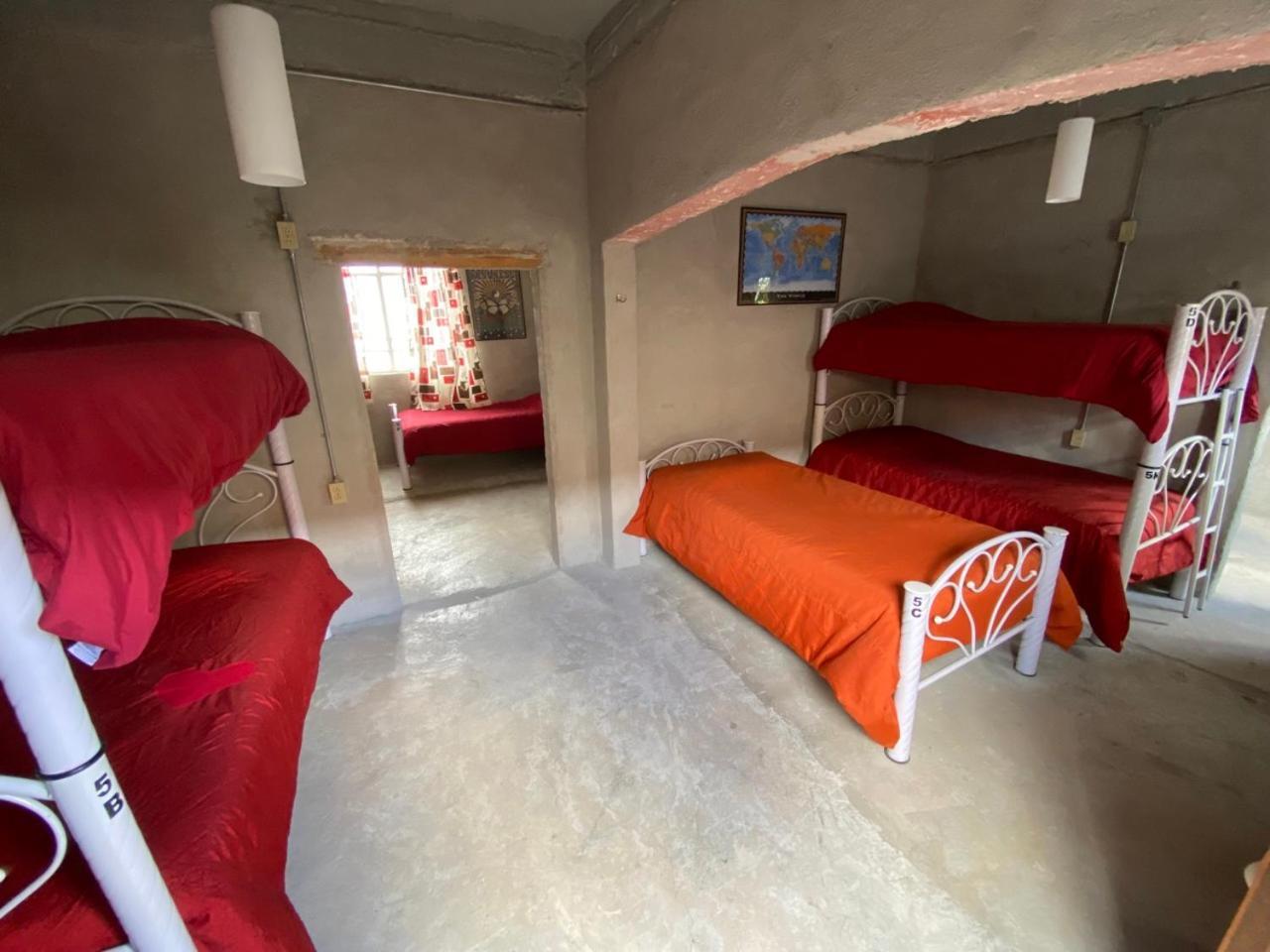 Hostal Casa De Arcos Πουέμπλα Εξωτερικό φωτογραφία