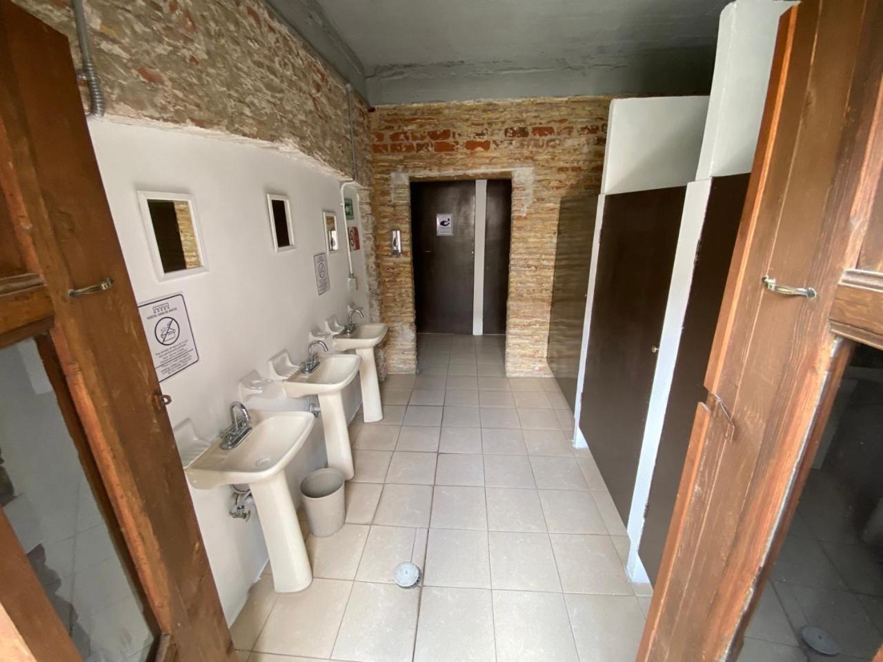 Hostal Casa De Arcos Πουέμπλα Εξωτερικό φωτογραφία